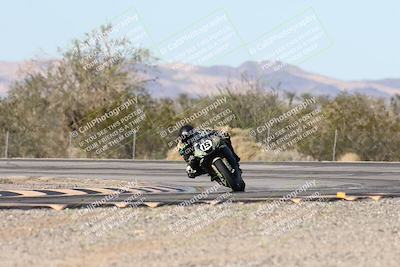 media/Dec-06-2025-CVMA (Sat) [[4a896cc04c]]/Race 4-Formula Middleweight/